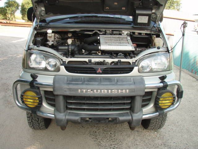 1996 Mitsubishi Delica