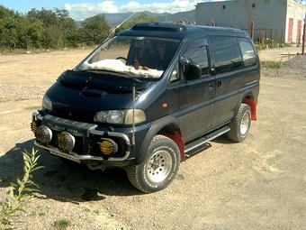 1996 Mitsubishi Delica