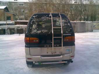 1996 Mitsubishi Delica Photos