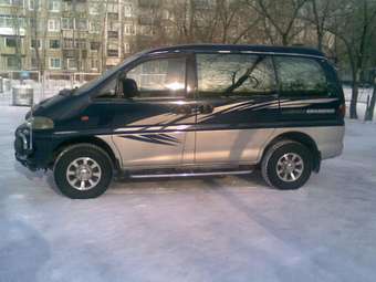 1996 Mitsubishi Delica Wallpapers