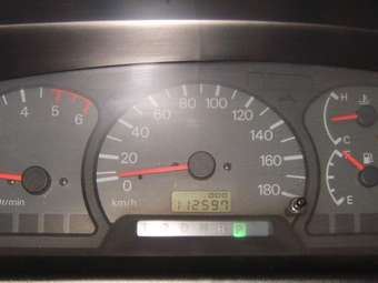 1996 Mitsubishi Delica Photos