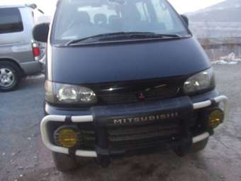 1996 Mitsubishi Delica Images