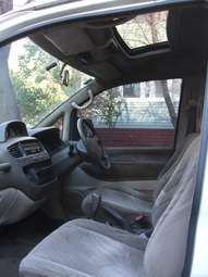 1996 Mitsubishi Delica Pictures