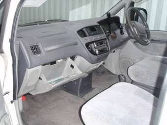 1996 Mitsubishi Delica Images