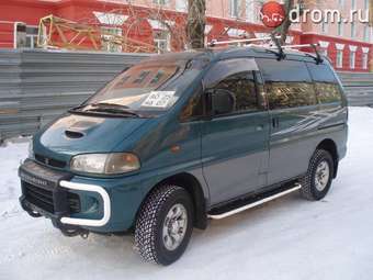 1996 Mitsubishi Delica Pics