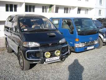 1996 Mitsubishi Delica Wallpapers