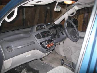 1996 Mitsubishi Delica Images