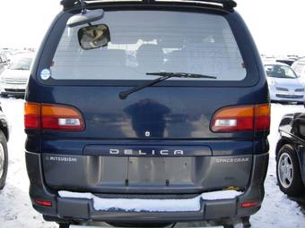 1996 Mitsubishi Delica Images