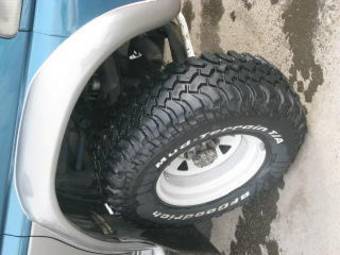 1996 Mitsubishi Delica Pictures