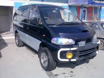 1996 Mitsubishi Delica Pics