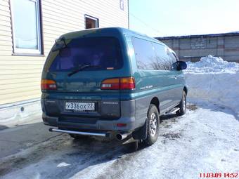 1996 Mitsubishi Delica Images