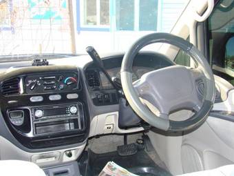 1996 Mitsubishi Delica Images