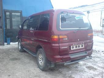 1996 Mitsubishi Delica Pics