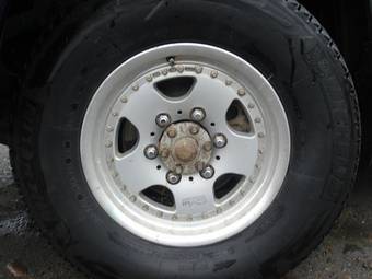 1996 Mitsubishi Delica Pictures