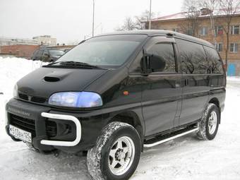 1996 Mitsubishi Delica