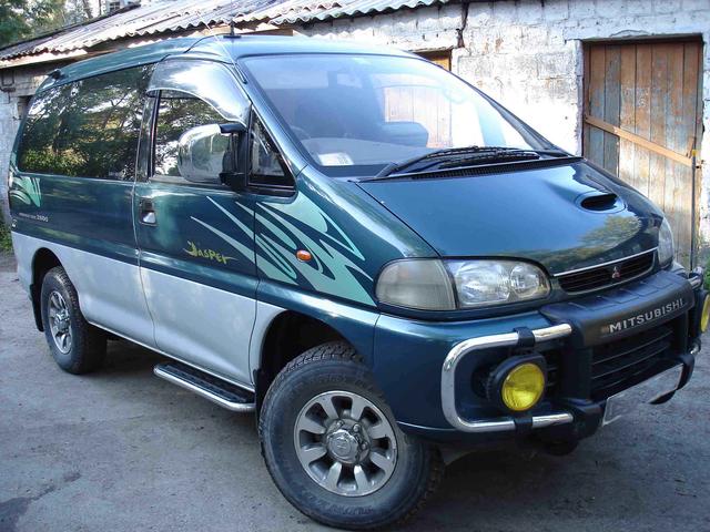 1996 Mitsubishi Delica