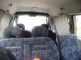1996 Mitsubishi Delica Pictures