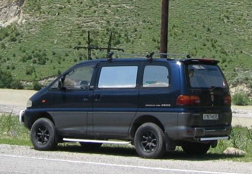 1996 Mitsubishi Delica
