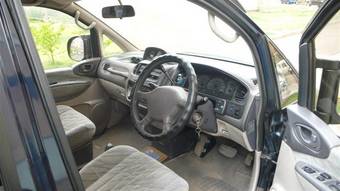 1996 Mitsubishi Delica Photos
