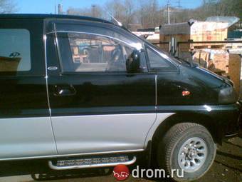 1996 Mitsubishi Delica Pics