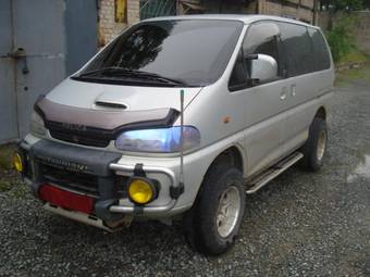 1996 Mitsubishi Delica Wallpapers