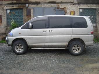 1996 Mitsubishi Delica Pics