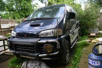 1996 Mitsubishi Delica Pics