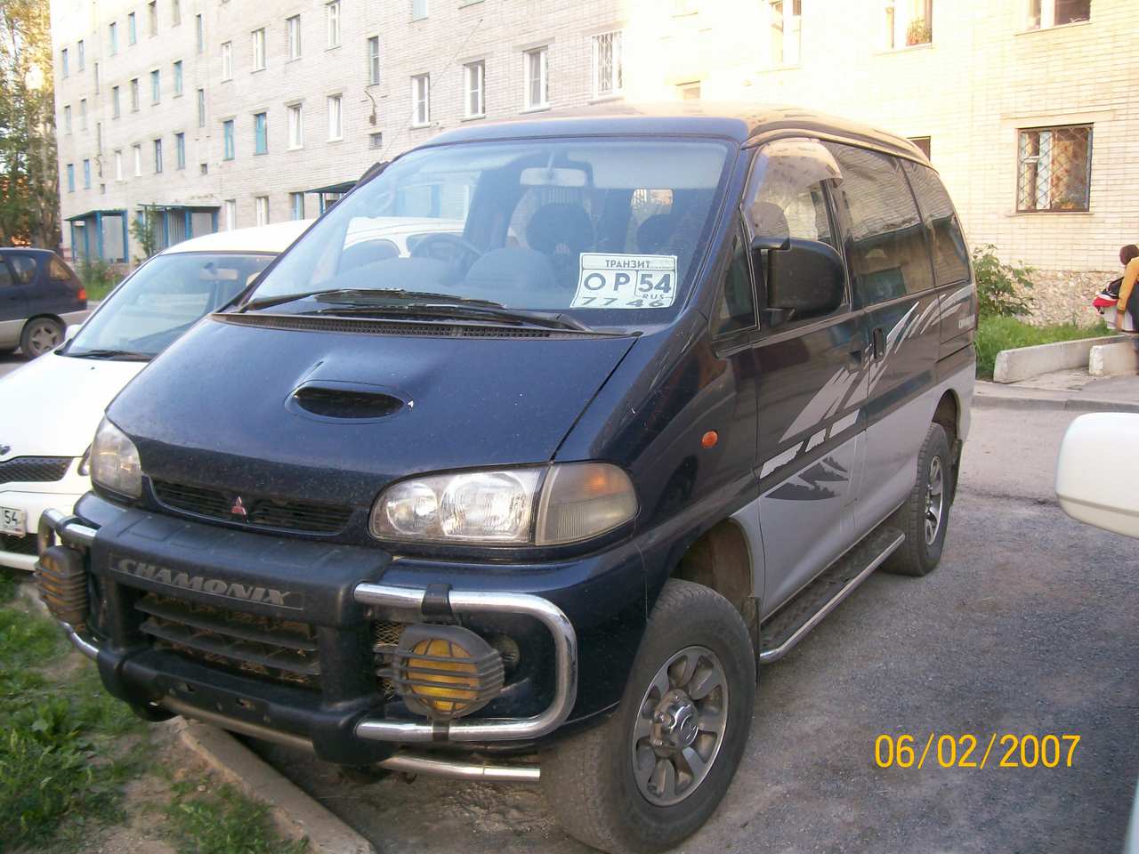 1996 Mitsubishi Delica