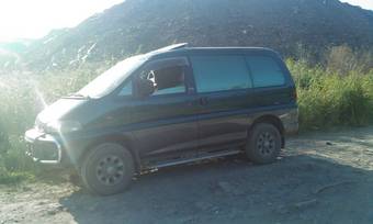 1996 Mitsubishi Delica Photos