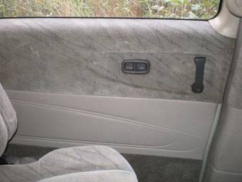 1996 Mitsubishi Delica Photos