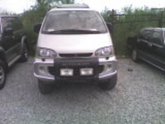1997 Mitsubishi Delica