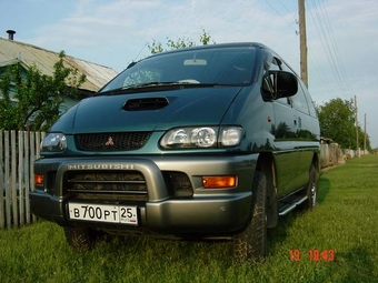 1997 Mitsubishi Delica