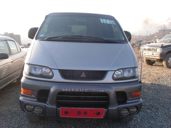 1997 Mitsubishi Delica
