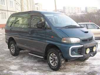 1997 Mitsubishi Delica