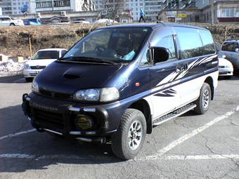 1997 Mitsubishi Delica