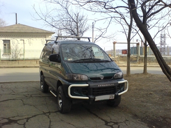 1997 Mitsubishi Delica
