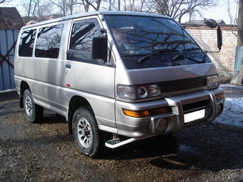 1997 Mitsubishi Delica