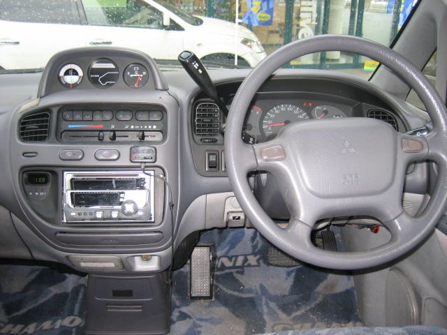 1997 Mitsubishi Delica