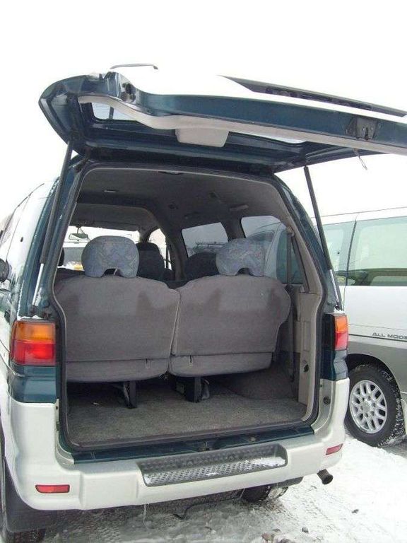 1997 Mitsubishi Delica