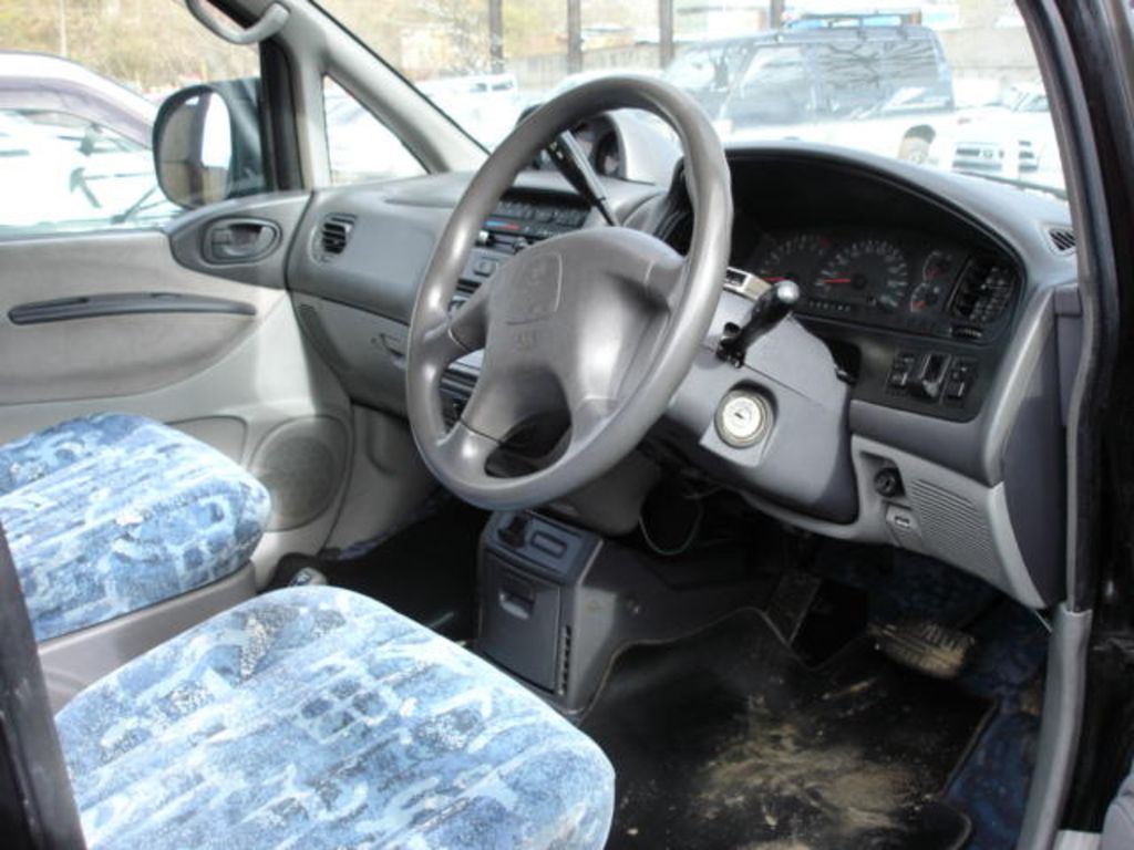 1997 Mitsubishi Delica
