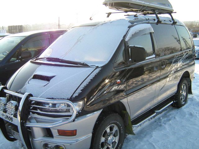 1997 Mitsubishi Delica