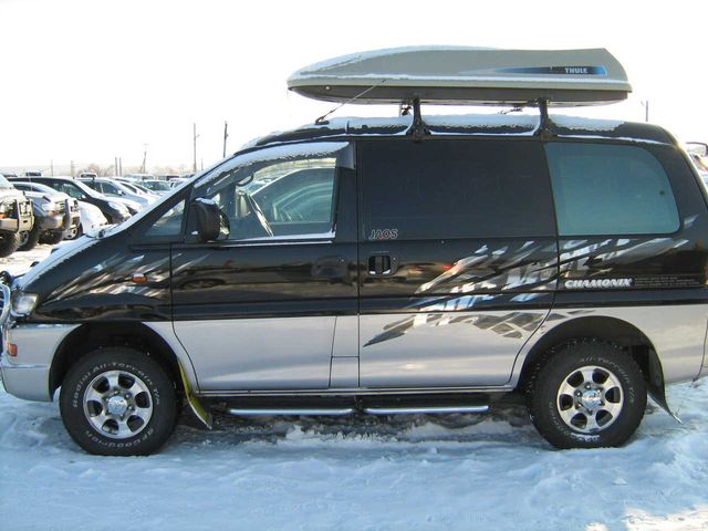 1997 Mitsubishi Delica