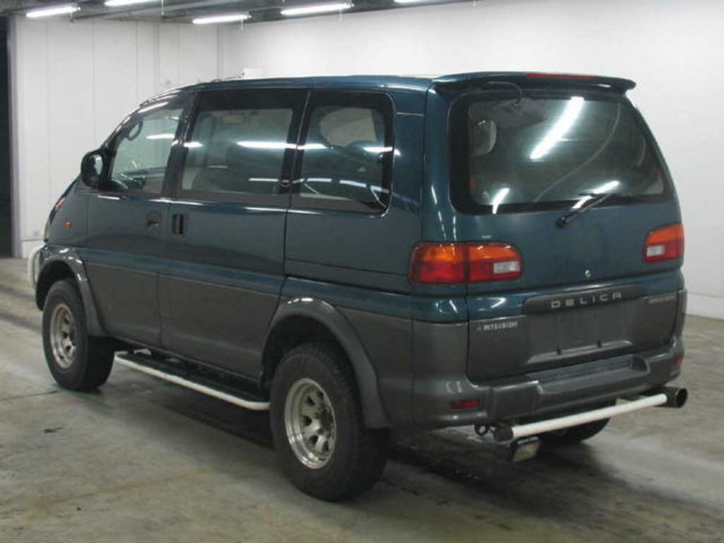 1997 Mitsubishi Delica