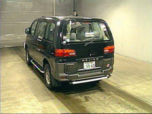1997 Mitsubishi Delica