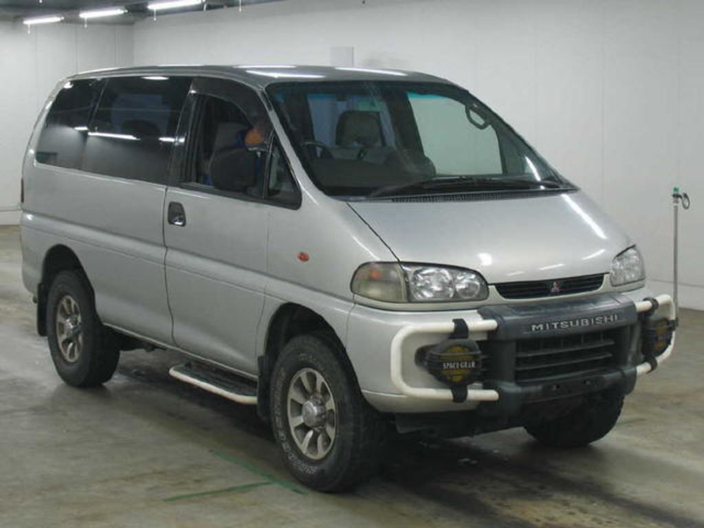 1997 Mitsubishi Delica
