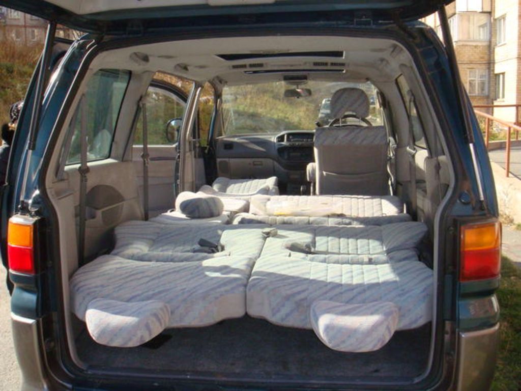 1997 Mitsubishi Delica