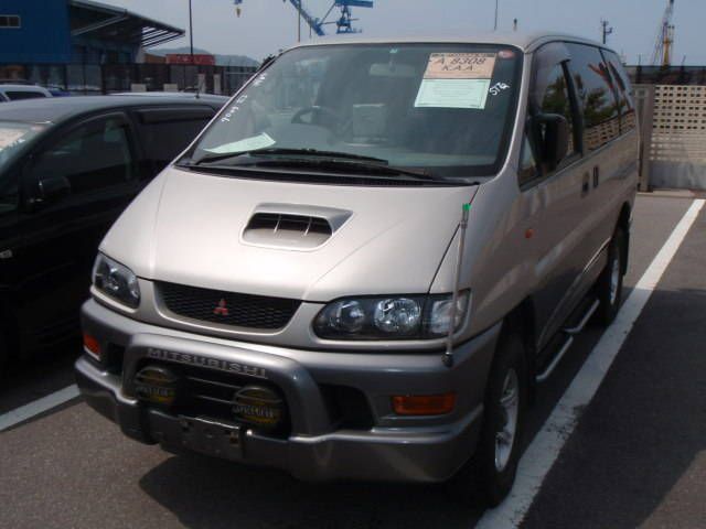 1997 Mitsubishi Delica