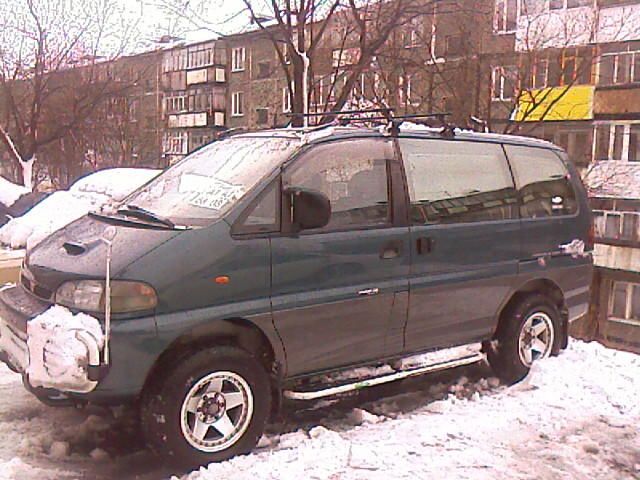 1997 Mitsubishi Delica