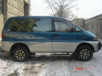 1997 Mitsubishi Delica Wallpapers