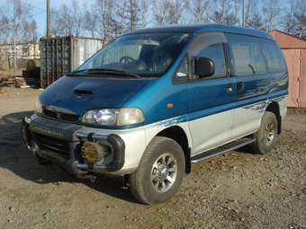 1997 Mitsubishi Delica Pics